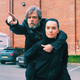Imagen para el artículo titulado Las mejores reacciones a la hilarante foto que Mark Hamill le regaló a Daisy Ridley
